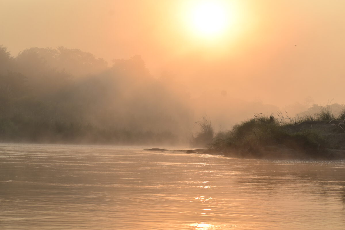 Zonsondergang in Chitwan